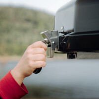 Tienda de techo híbrida TEDPop con doble apertura